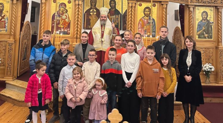 Владика Никодим: Свети Сава нам је оставио залог да сведочимо Распетог и Васкрслог Христа