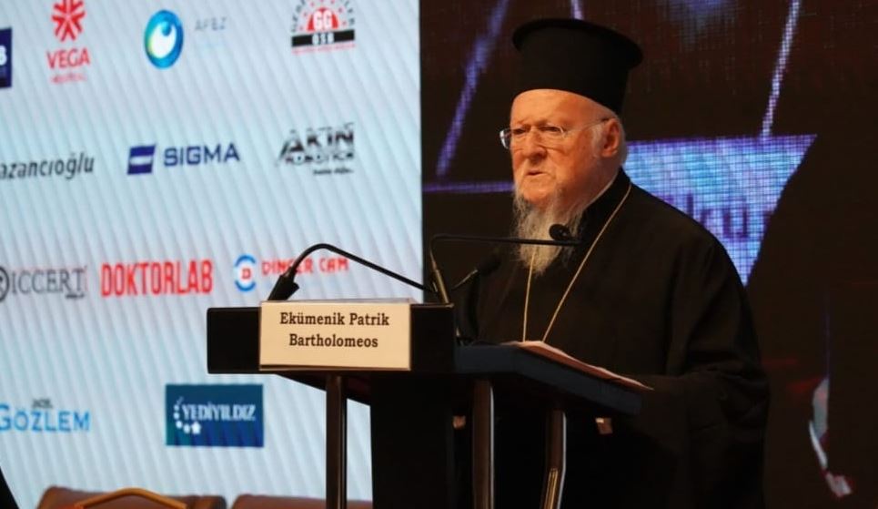 البطيرك المسكوني لم يعد بإمكاننا تجاهل صرخة الشعب أو صرخة الأرض