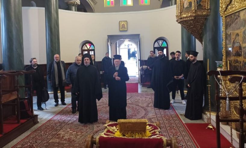 Ο Οικουμενικός Πατριάρχης στον Εσπερινό του Αγίου Φωτίου στη Θεολογική Σχολή Χάλκης
