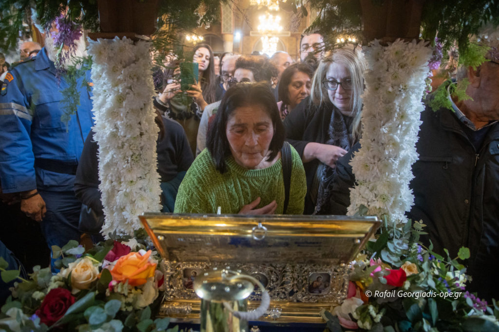 Όρθρος και Αρχιερατική Θεία Λειτουργία στον Ιερό Ναό Αποστόλου Ανδρέου ενώπιον της Αγίας Ζώνης (ΒΙΝΤΕΟ)