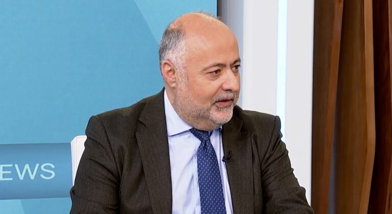 Τσιόδρας: Δεν είναι στην αρμοδιότητα της Εκκλησίας η ονομαστική ψηφοφορία