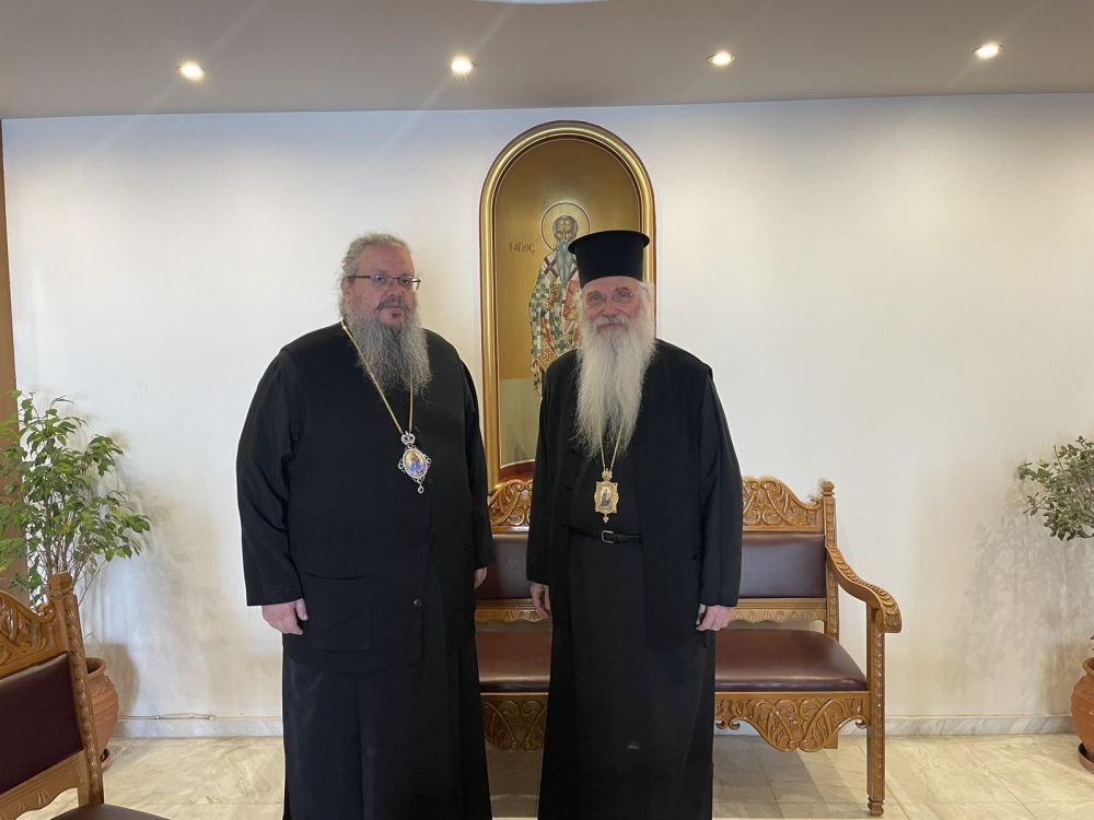 Στη Μητρόπολη Λαρίσης ο Μητροπολίτης Μεσογαίας Νικόλαος