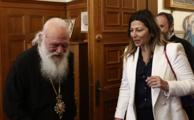 Η Σοφία Ζαχαράκη για την παρέμβαση του Αρχιεπισκόπου για ονομαστική ψηφοφορία