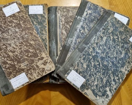 Старинные церковные метрические книги переданы в Архивный фонд Петербурга