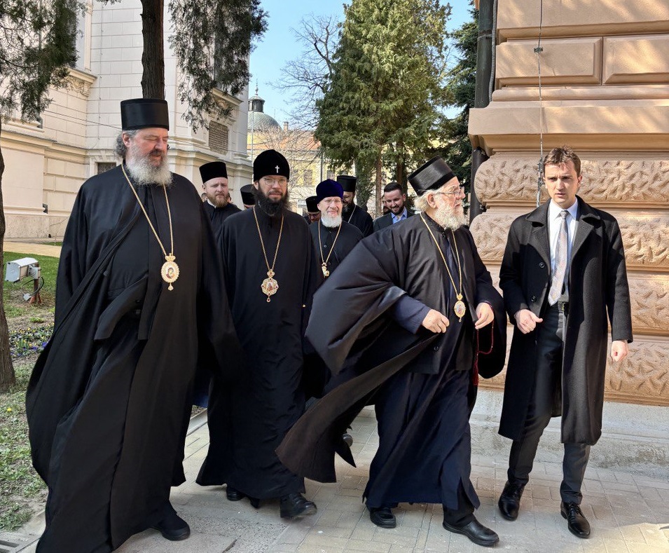 Председатель ОВЦС посетил кафедральный собор сербского города Сремски Карловцы