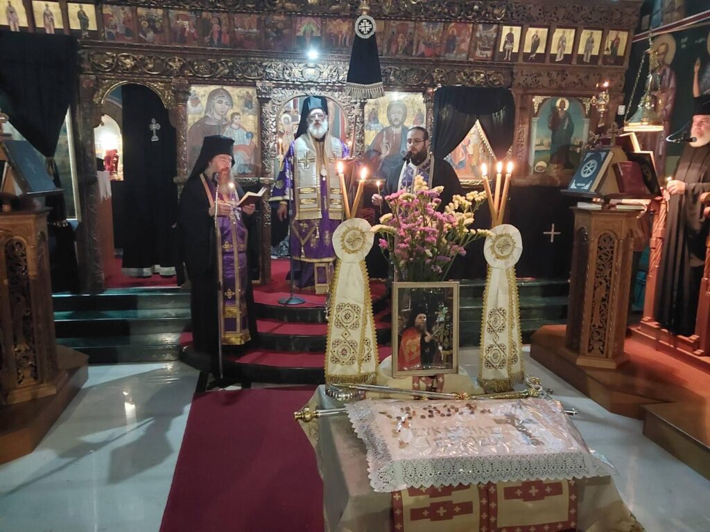 Ι.Μ. Αρκαλοχωρίου: Προηγιασμένη Θεία Λειτουργία και εννιάμερα Επισκόπου Ευκαρπίας κυρού Ιεροθέου