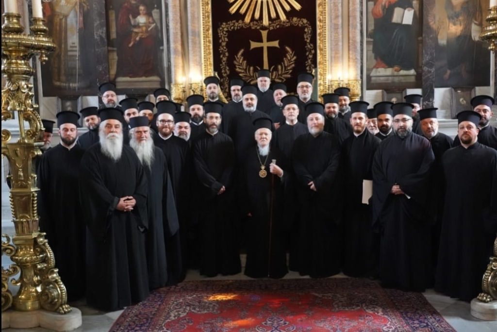 ‎اجتماع كهنة ابرشية القسطنطينية