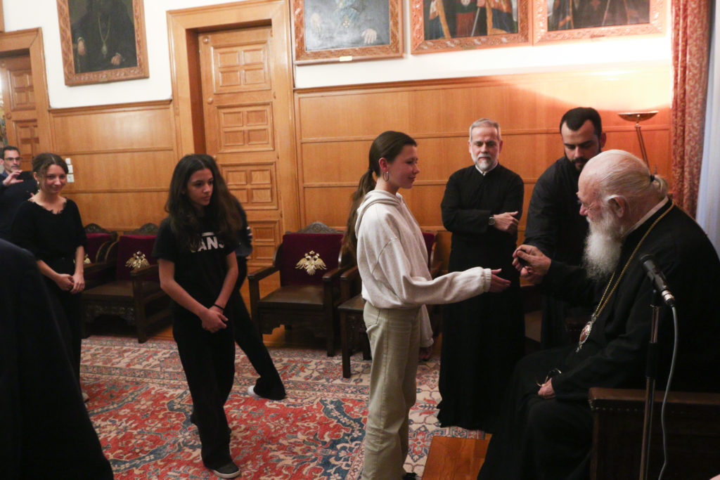 Στον Αρχιεπίσκοπο Ιερώνυμο η Παιδική-Νεανική Συμφωνική Ορχήστρα της Αρχιεπισκοπής Αθηνών