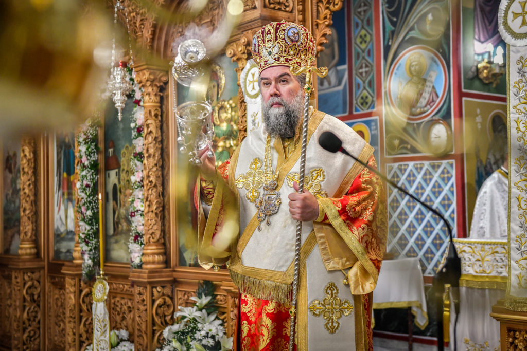 Σερρών Θεολόγος: “Ζούμε σε μία εποχή πνευματικής αποστασίας και συγχύσεως” – Να αντισταθούμε με όπλα πνευματικά, με την πίστη μας, την προσευχή μας