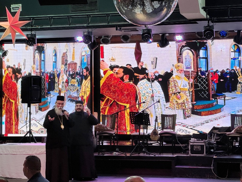 Κισάμου Αμφιλόχιος: “Οικογένεια νοείται η σύζευξη ανδρός και γυναικός. Όλα τα άλλα ναρκοθετούν την κοινωνία” – Πάνω από 1000 συμμετέχοντες σε εκδήλωση