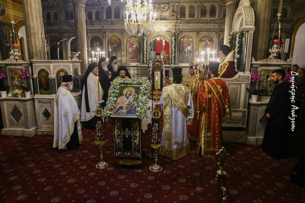 Ταλαντίου Επιφάνιος: «Μας αλέθει η αγάπη του Θεού για να μας δυναμώσει» (ΒΙΝΤΕΟ)