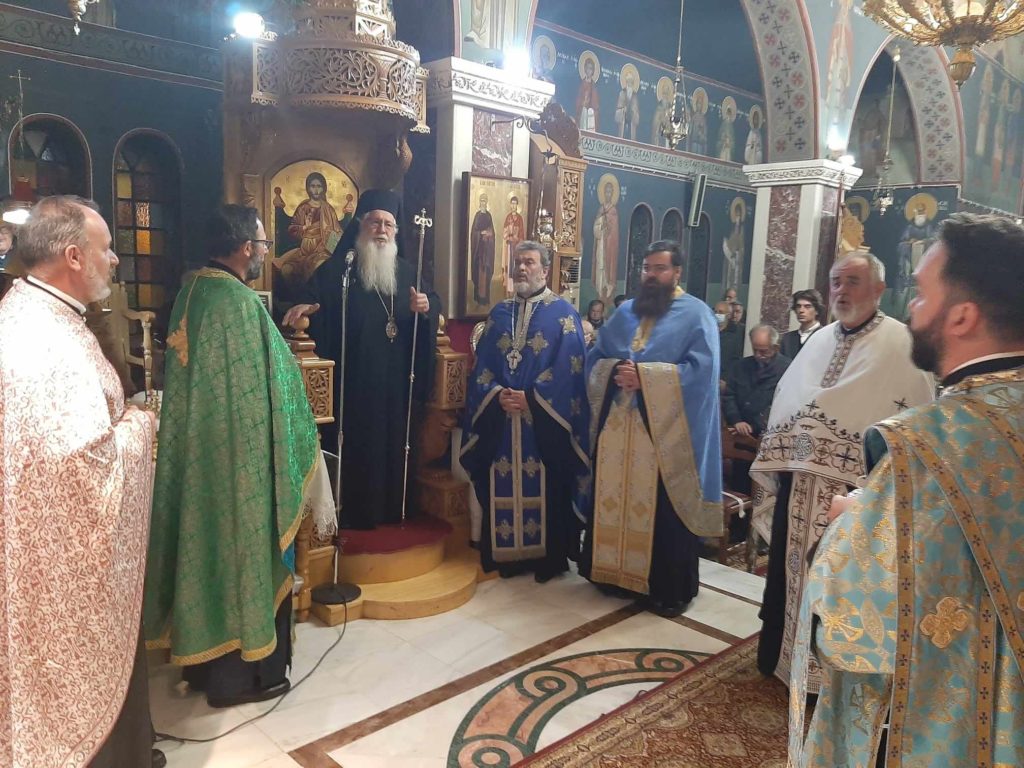 Ο Μητροπολίτης Θηβών στον Ι.Ν. Ευαγγελισμού της Θεοτόκου Φάρου Αυλίδος για την εορτή του Ευαγγελισμού της Θεοτόκου