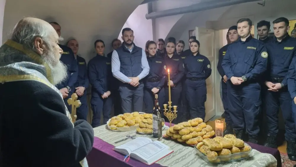 Viitorii agenți de penitenciare din Arad i-au comemorat pe deținuții politici anticomuniști