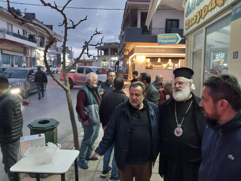 Περιήγηση του Μητροπολίτη Ανδρέα στους δρόμους του Αρκαλοχωρίου