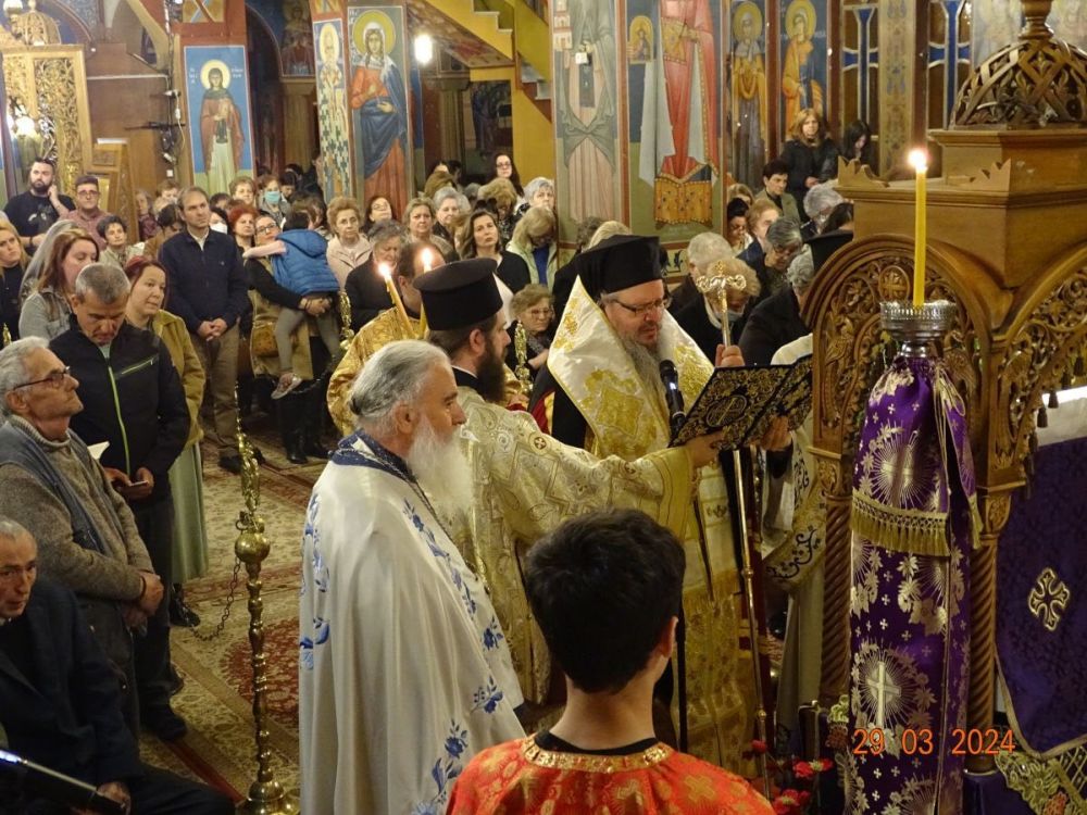 Λάρισα: B’ Χαιρετισμοί με μηνύματα για την πενηντάχρονη κατοχή της Κύπρου