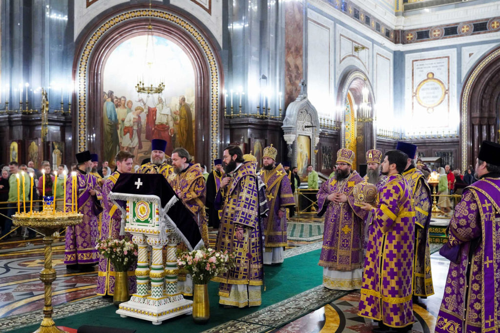 В канун Недели Торжества Православия Святейший Патриарх Кирилл совершил всенощное бдение в Храме Христа Спасителя