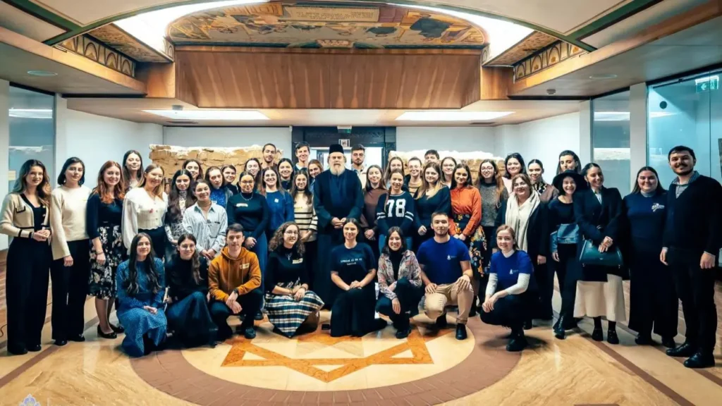 Voluntarii Arhiepiscopiei Iașilor se pregătesc pentru formările tinerilor din parohii