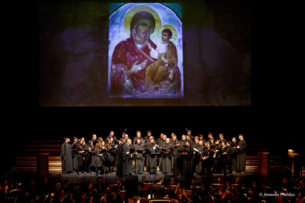 Καταχειροκροτήθηκε στη Θεσσαλονίκη το ορατόριο «Παναγία – Η Μητέρα του Φωτός» (ΒΙΝΤΕΟ)