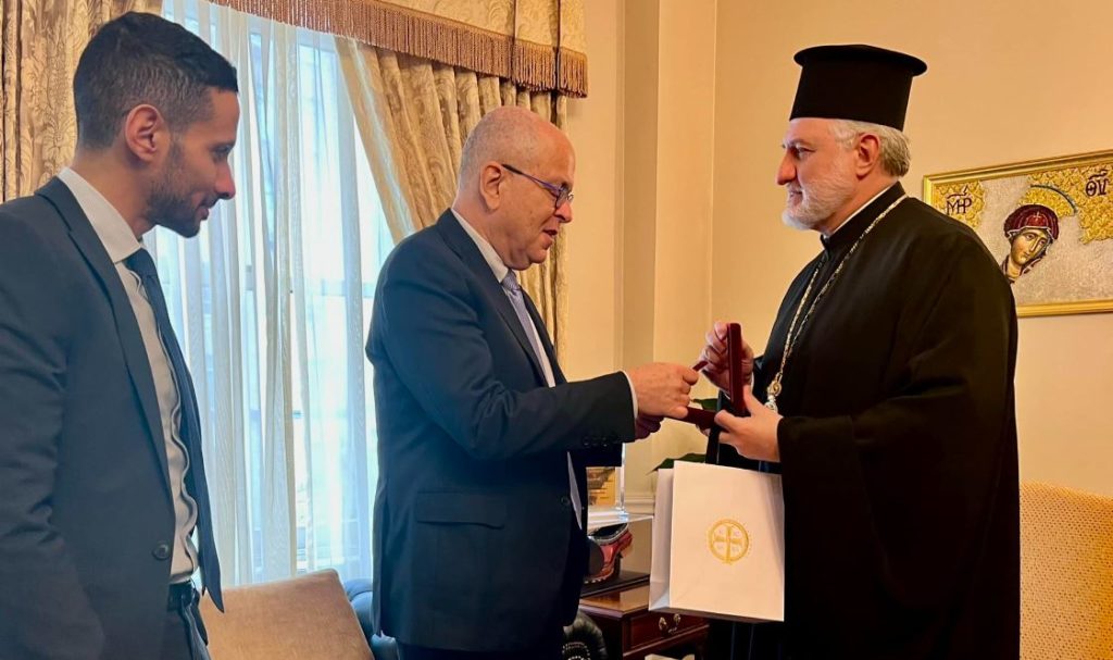 Συνάντηση Αρχιεπισκόπου Αμερικής με τον Γενικό Πρόξενο του Ισραήλ στη Νέα Υόρκη