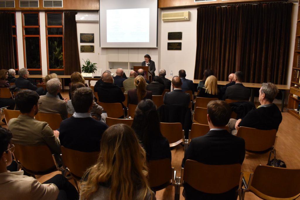 Η υπουργός Πολιτισμού για τις πήλινες πινακίδες Γραμμικής Γραφής Β της Πύλου