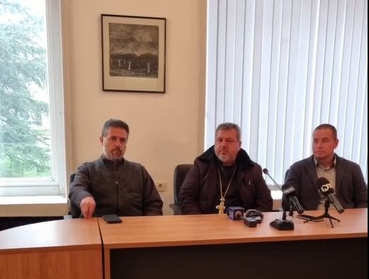 Избирателите от Сливенска епархия са огорчени и искат среща с митр. Йоан