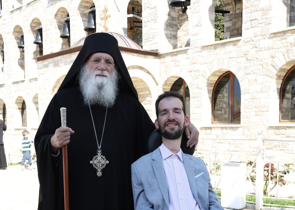 Ο Ευρωβουλευτής της ΝΔ Στέλιος Κυμπουρόπουλος στο μοναστήρι του Τρικόρφου Φωκίδος