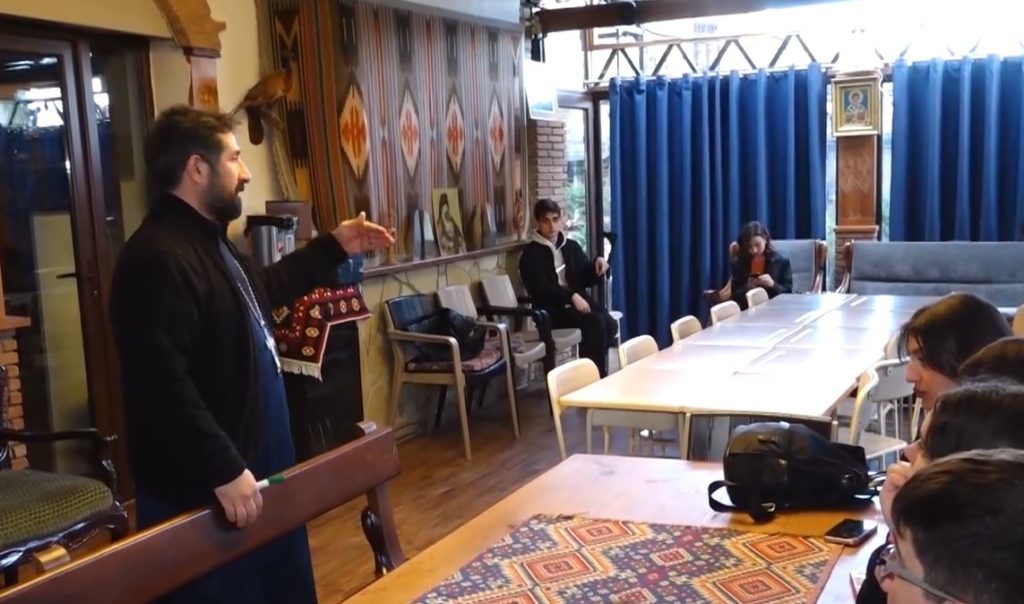 პროექტი „წიგნიერი ლიდერი“