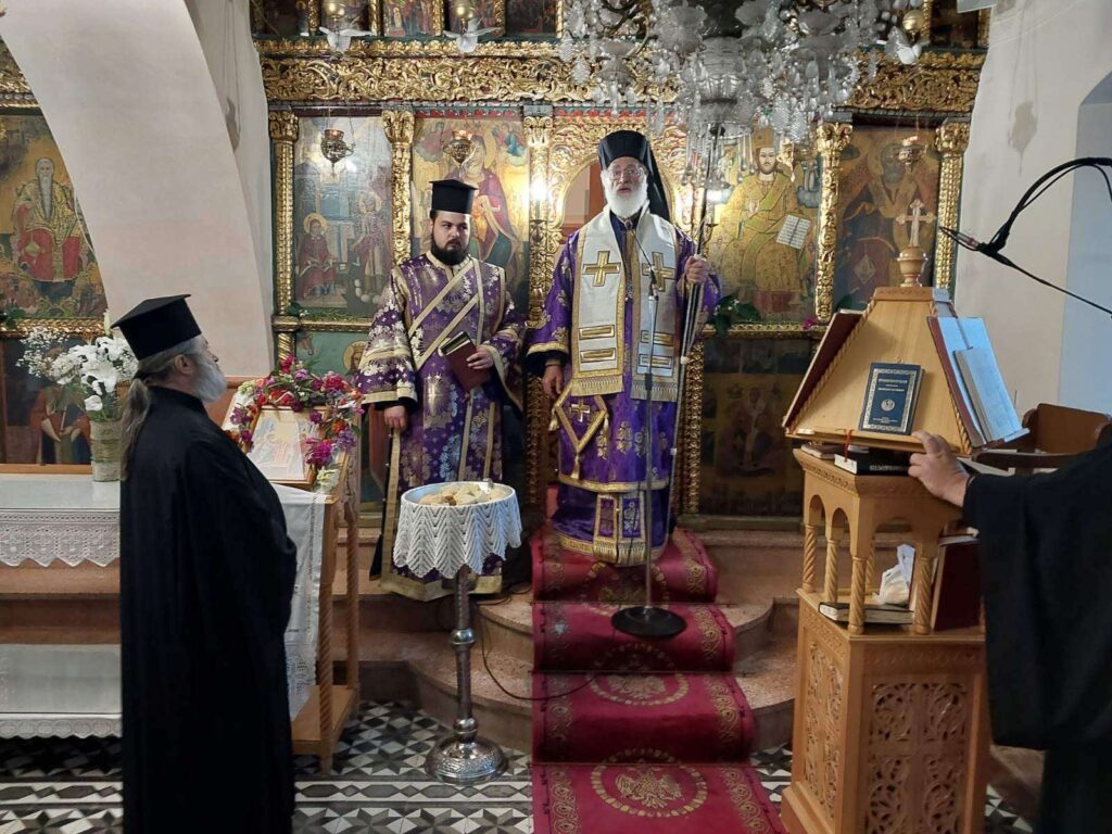 Προηγιασμένη Θεία Λειτουργία στην ενορία Πεύκου