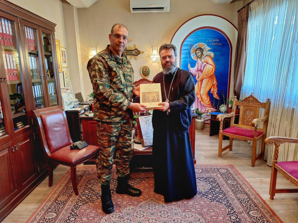 Επίσκεψη του Διοικητή της ΜΕΡ.ΥΠ. στον Μητροπολίτη Μαρωνείας