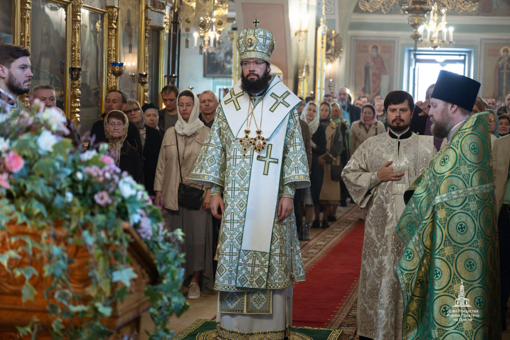 Митрополит Волоколамский Антоний совершил пресвитерскую хиротонию сотрудника ОВЦС