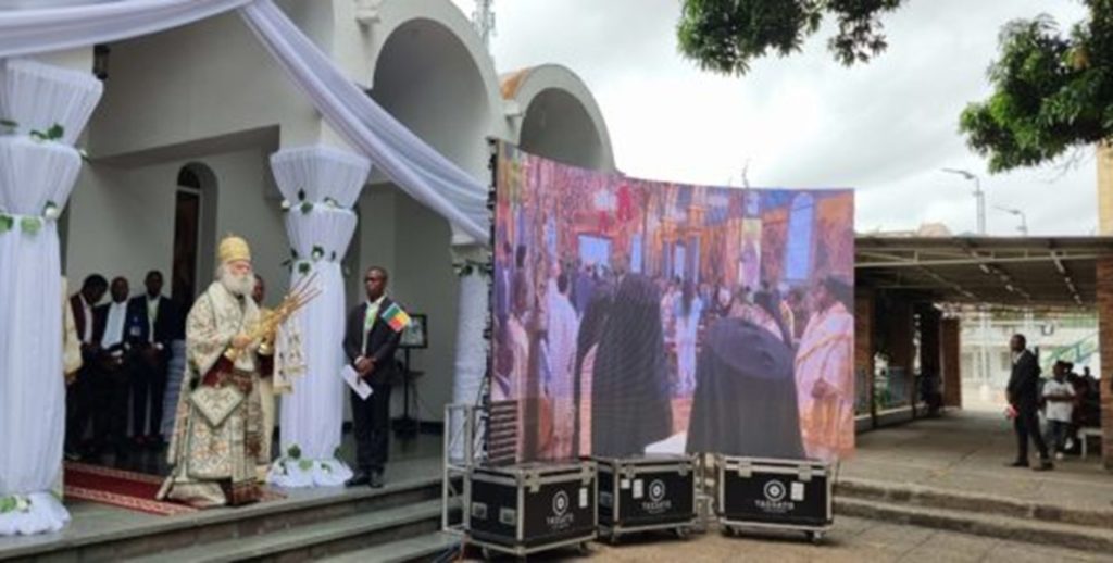 البابا ثيودروس يرسم ثاني أسقف جديد في كينشاسا بأفريقيا الوسطى