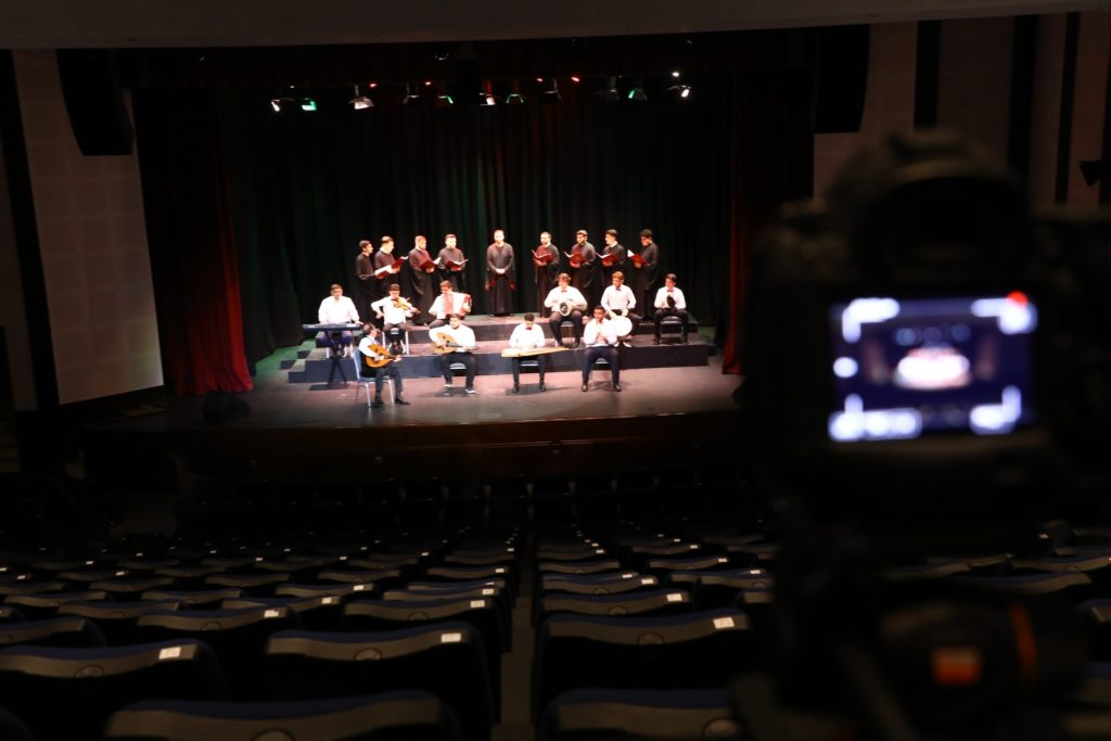 نشيدٌ جديدٌ للصّليبِ الكريم