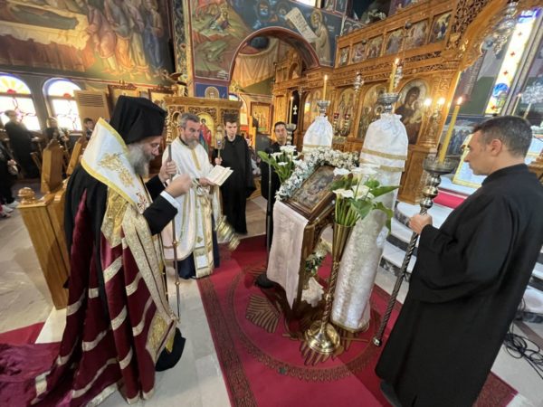 Ι.Μ. Ρεθύμνης: Η Ακολουθία των Γ’ Χαιρετισμών και εγκατάσταση νέου εφημερίου