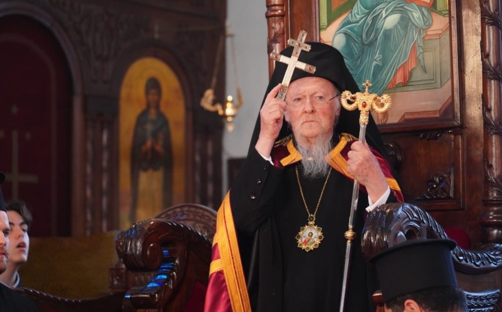 المسكوني: الإحتفال مرتين بالقيامة الواحدة للرب فضيحة