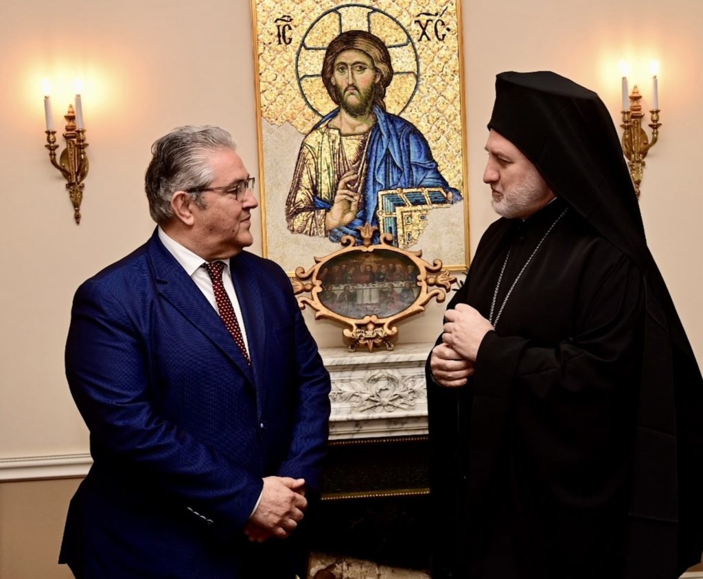 Συνάντηση Αρχιεπισκόπου Αμερικής με τον ΓΓ του ΚΚΕ Δημήτρη Κουτσούμπα