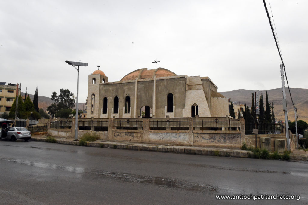 بداية تأهيل صالون الكنيسة في الضاحية.