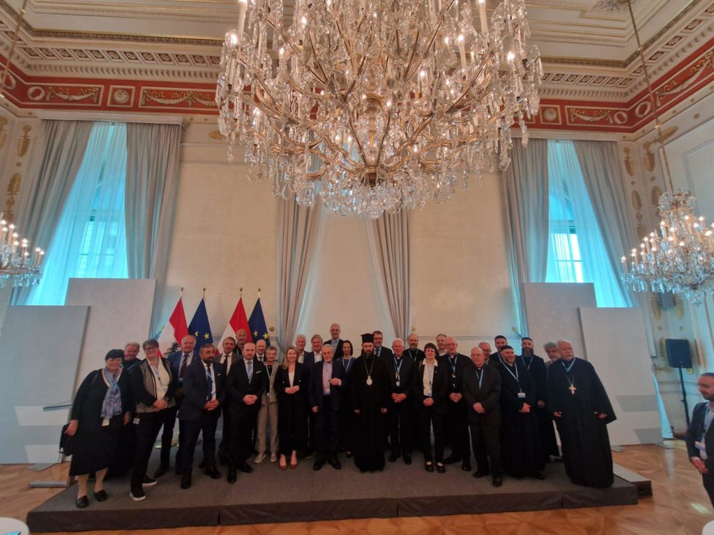 Metropolitan Arsenios attends Easter Feast Reception at Austrian Chancellery