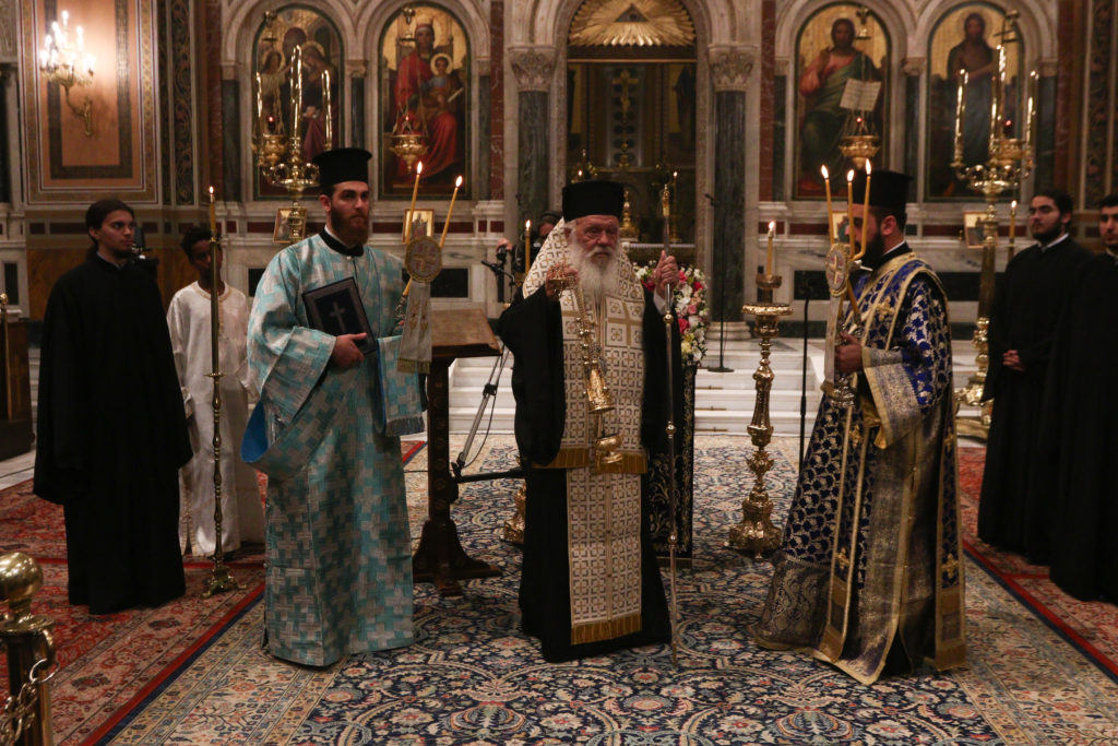 Η ακολουθία του Ακαθίστου Ύμνου στην Μητρόπολη Αθηνών