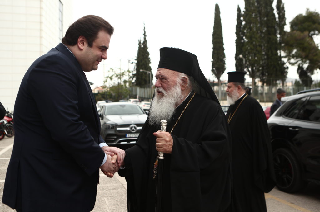 Αρχιεπίσκοπος προς Υπουργό Παιδείας: Η συνεργασία είναι το καλύτερο φάρμακο για να αντιμετωπιστούν τα προβλήματα