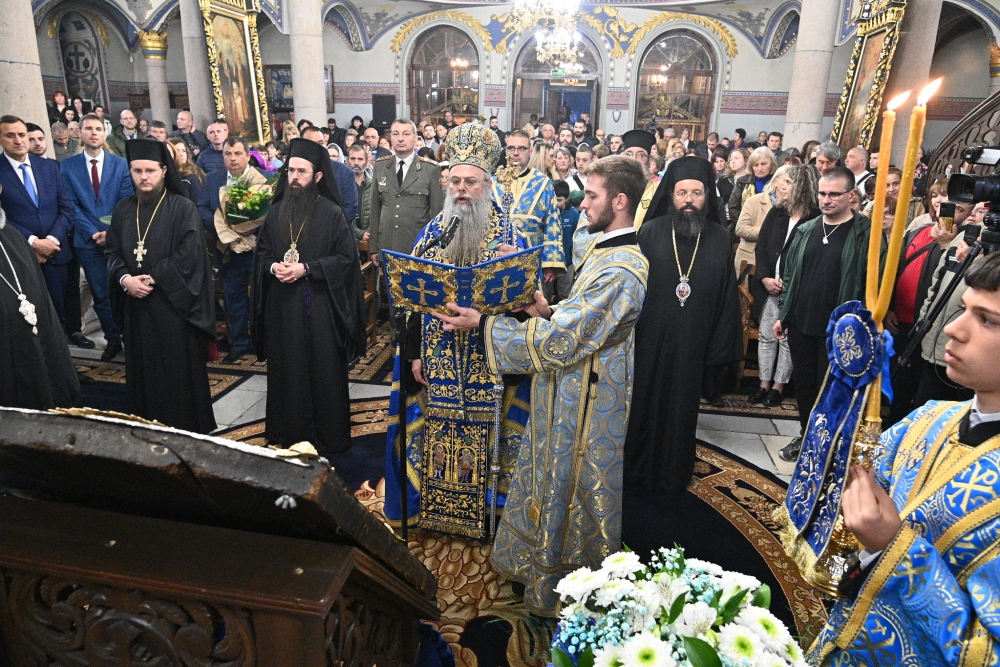 Малко повечерие с Богородичен канон и акатист – ІI статия в Пазарджик