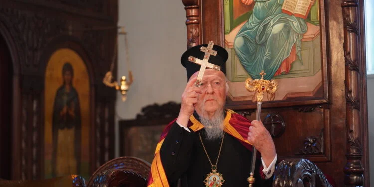 Патр. Вартоломей: Скандално е да празнуваме отделно Възкресението на Христос