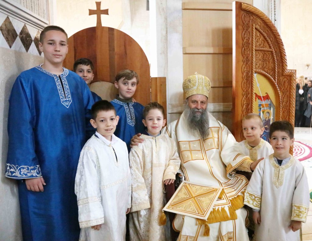 Патријарх Порфирије: Определимо се за преображај и покајање, за исправно православно употребљавање дарова добијених од Бога