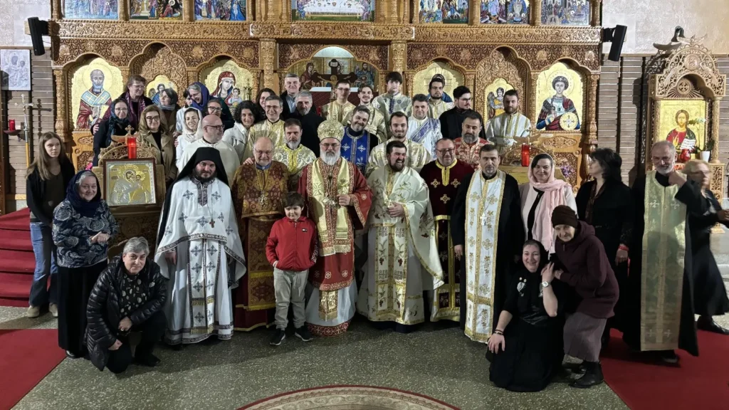 Peste 100 de români au participat la hramul Catedralei Episcopale din Canada