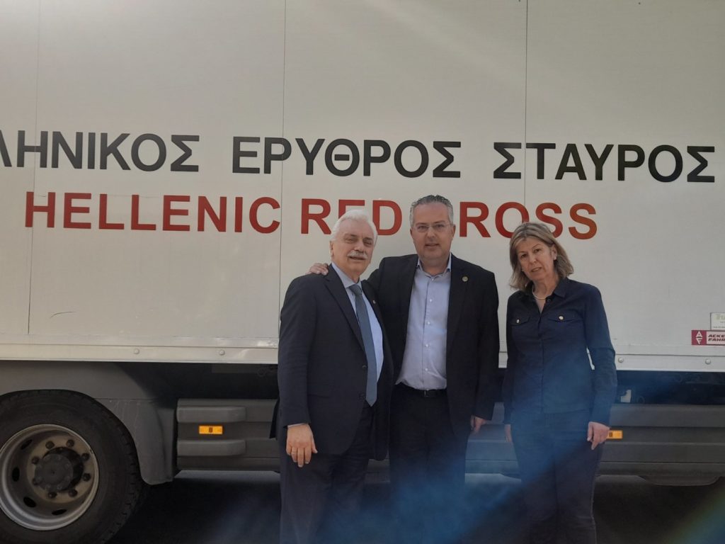 Ο Ελληνικός Ερυθρός Σταυρός προσέφερε είδη πρώτης ανάγκης στο Κοινωνικό Παντοπωλείο του Δήμου Παπάγου-Χολαργού