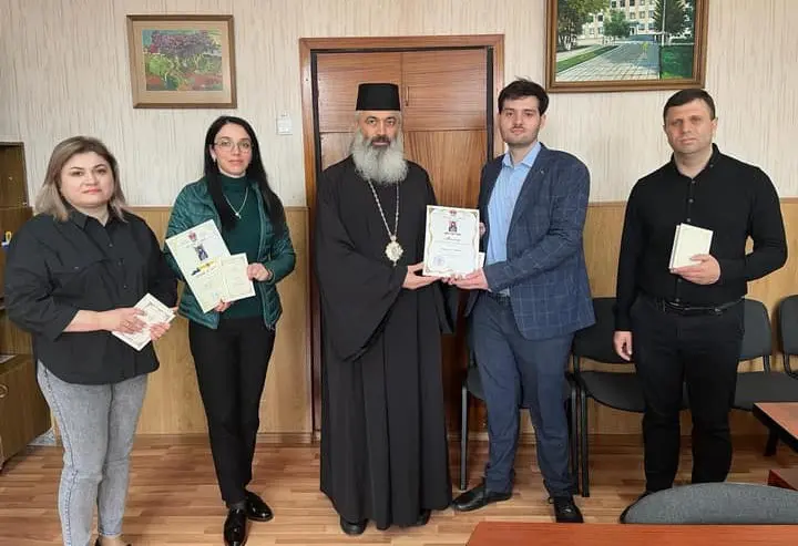 PS Antonie susține elevii fără posibilități și atrage atenția că profesorii nu sunt remunerați corespunzător