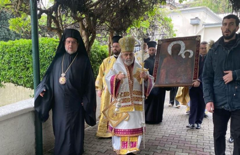 Ο Γέρων Δέρκων Απόστολος στο Αγίασμα της Παναγίας των Βλαχερνών