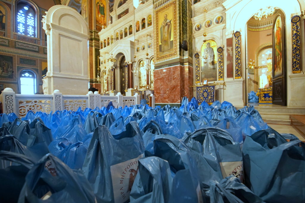 Πασχαλινά Δέματα Αγάπης θα προσφέρει ο Μητροπολίτης Πειραιώς Σεραφείμ