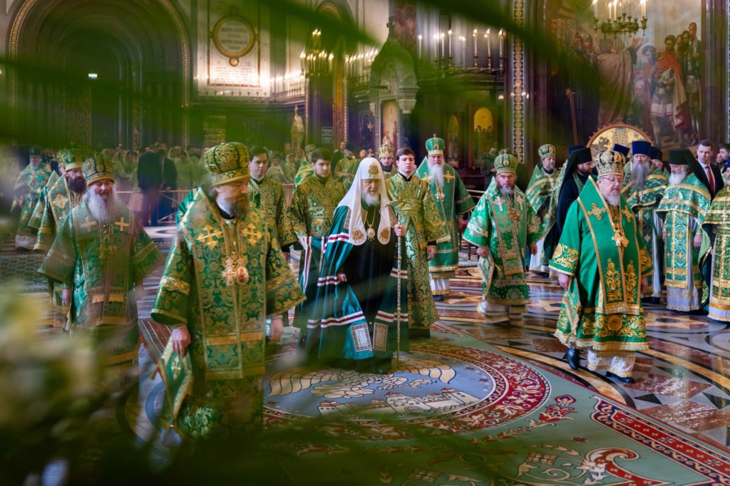 В праздник Входа Господня в Иерусалим Предстоятель Русской Церкви совершил Литургию в Храме Христа Спасителя и возглавил хиротонию архимандрита Серафима (Пасанаева) во епископа Минусинского и Курагинского