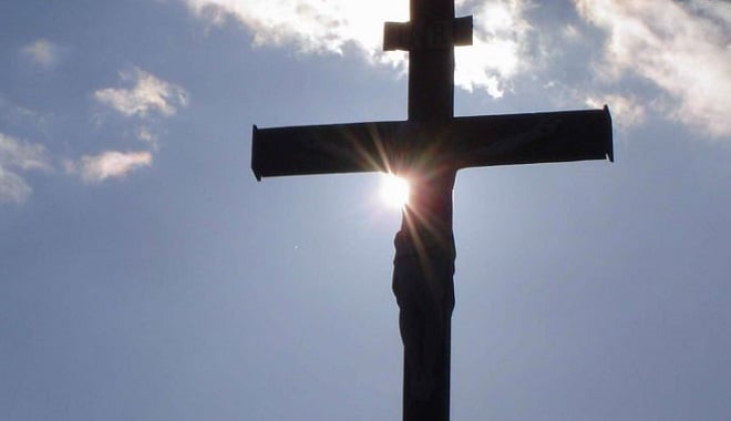 Κυριακή της Σταυροπροσκυνήσεως: Η Εκκλησία προ­σκυ­νεί «το ζω­η­φό­ρον ξύ­λον του Σταυ­ρού»