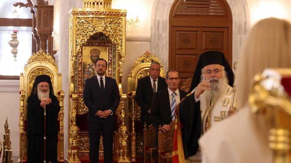Αρχιεπίσκοπος Γεώργιος: “Να θυμηθούμε τα κατορθώματα των προγόνων μας” – Παγκύπρια τιμή στην Εθνική Επέτειο της 1ης Απριλίου